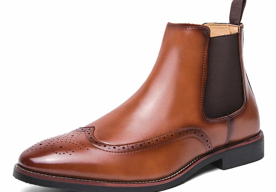 Boots santiag rétro et élégante pour homme sur fond blanc