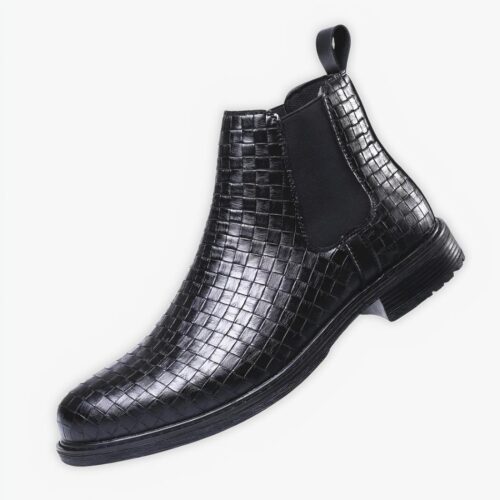 Santiag croco de style moderne pour homme sur fond gris