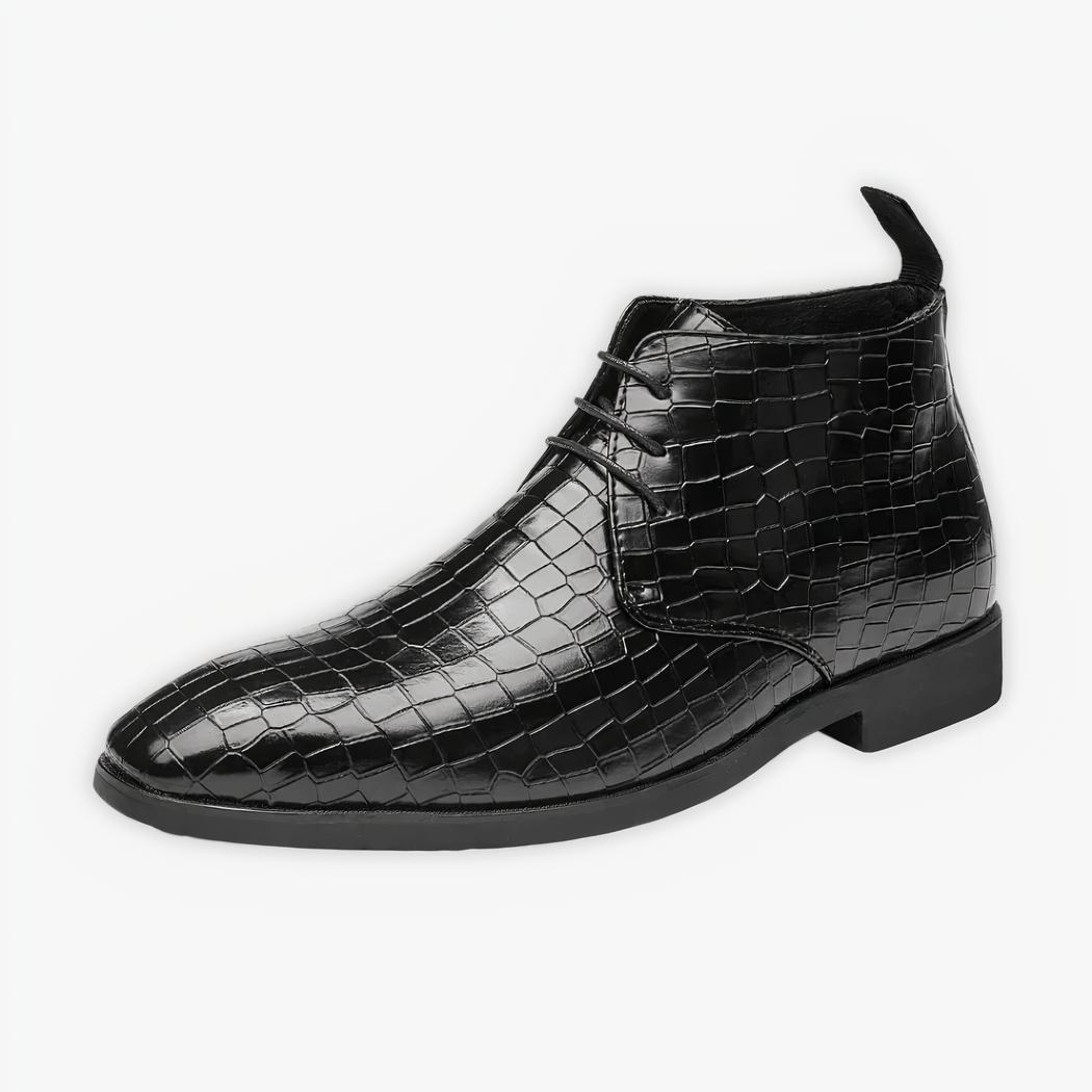 Santiag crocodile homme chic et décontractée noire sur fond gris