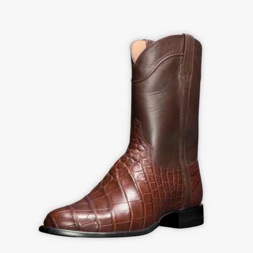 Santiag crocodile homme rétro au style cowboy sur fond gris