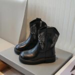 Santiag enfant durable au style rétro