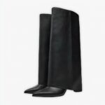 Santiag mollet large et haut à talon pour femme sur fond gris