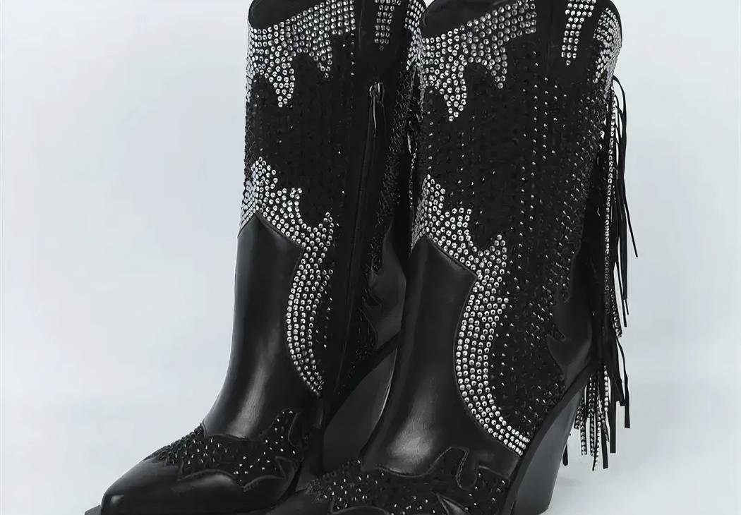 Santiag paillettes noire avec franges sur fond gris