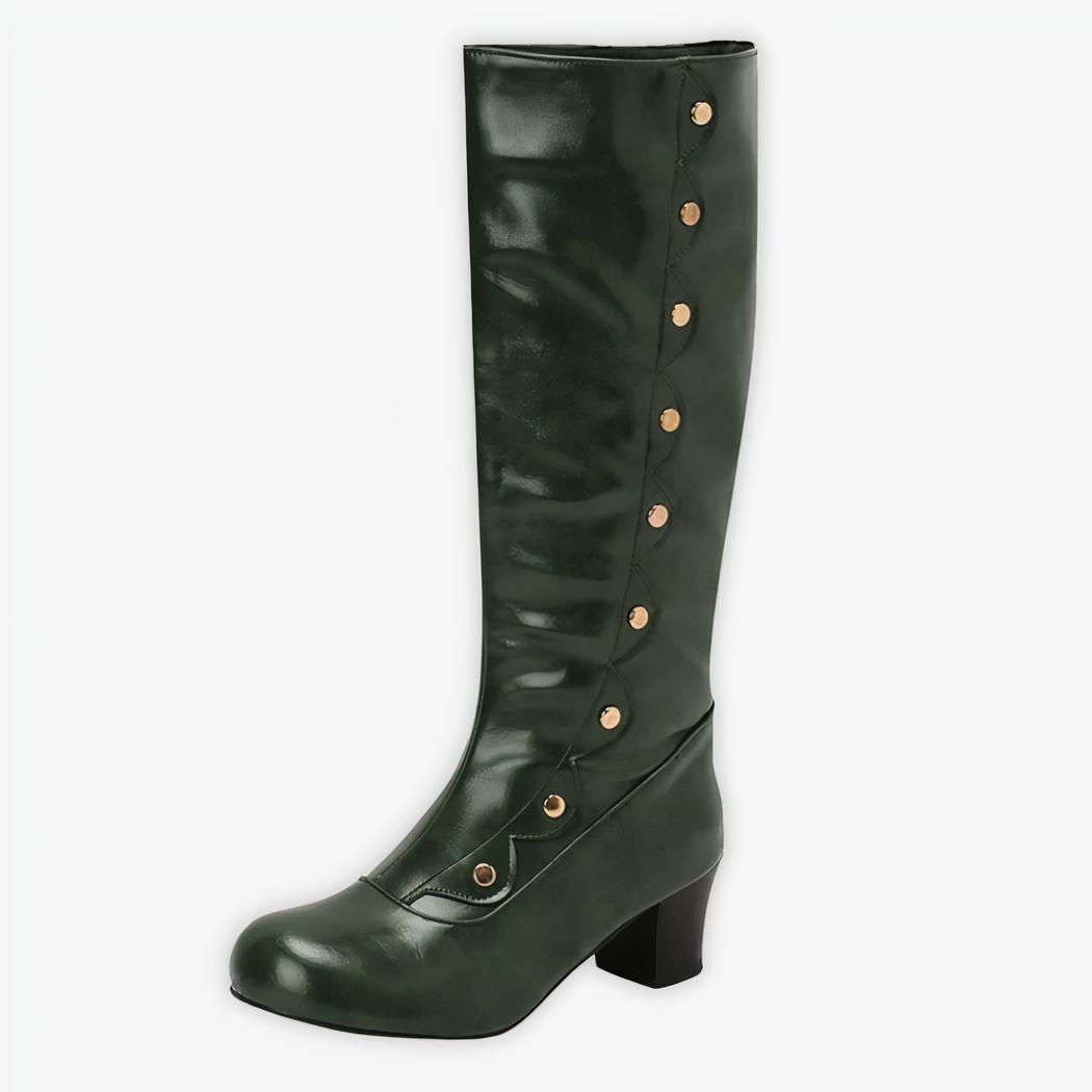 Santiag vintage verte à rivets dorés sur fond gris